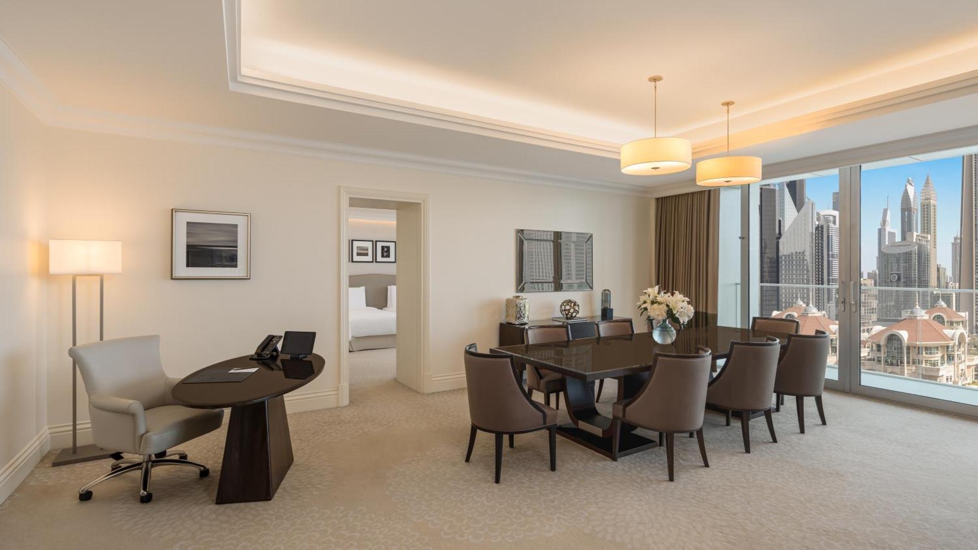 Kempinski The Boulevard Dubai Exterior foto A typical dining room